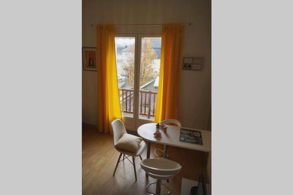 Studio lumineux au centre ville Bagnères-de-Bigorre Extérieur photo